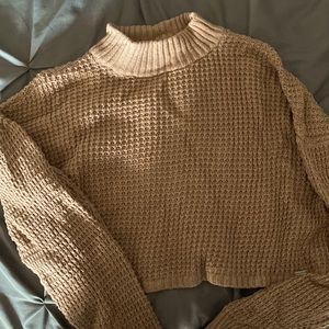 Cropped Knitted Brown Sweater